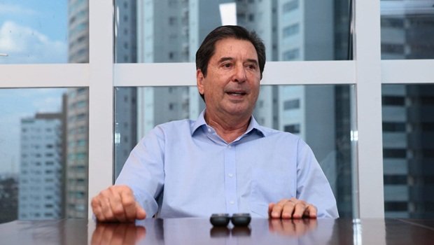 Sedação de Maguito Vilela começa a ser reduzida