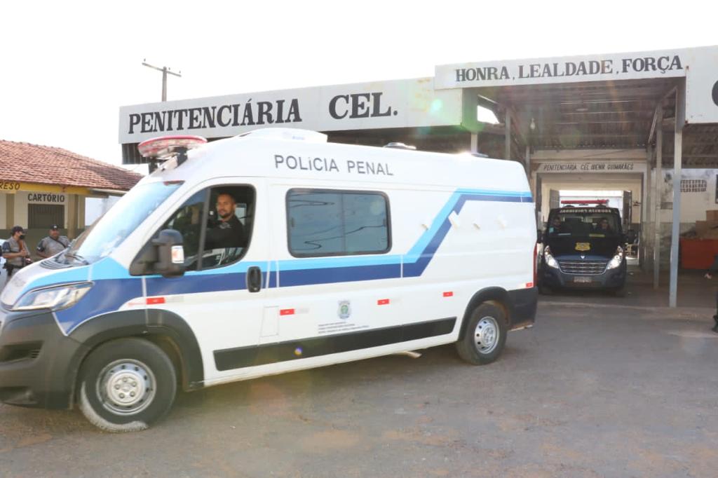 1.133 detentos da Penitenciária Odenir Guimarães são transferidos