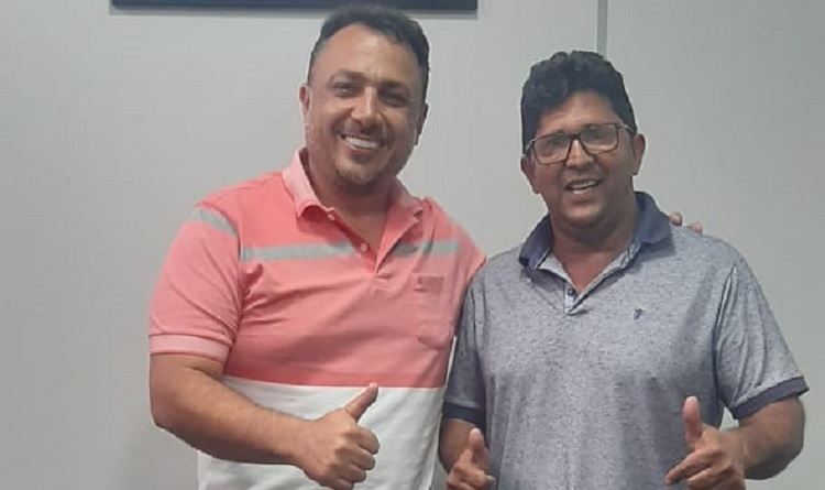 André Fortaleza recebe apoio de mais dois dissidentes do Grupo dos 18