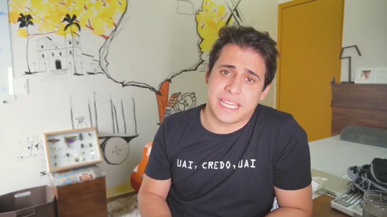 Após divulgar nudez de jovem, Seu Waldemar tem contrato cancelado