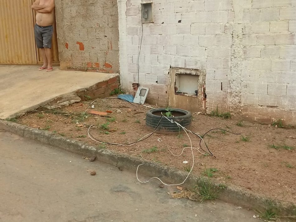 Polícia Civil prende casal em flagrante por furto de energia elétrica