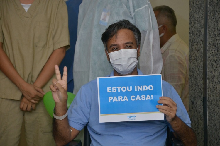 Covid-19: Último paciente de Manaus em Aparecida de Goiânia recebe alta