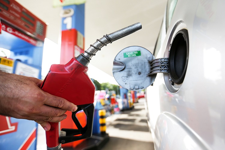 Petrobras anuncia aumento nos preços do diesel e da gasolina