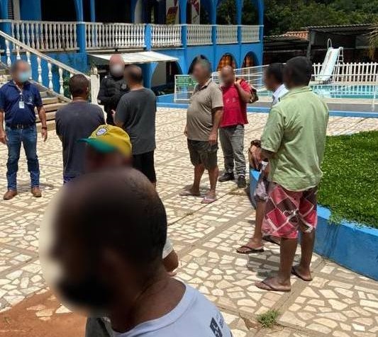 Operação da PC fecha clínica de reabilitação irregular