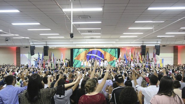 MP apresenta requerimento para suspender a reabertura das igrejas