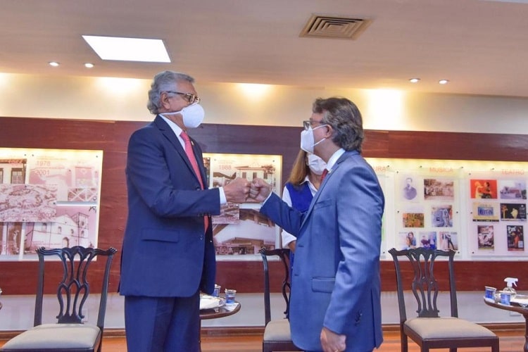 Caiado empossa novo secretário de Desenvolvimento Social