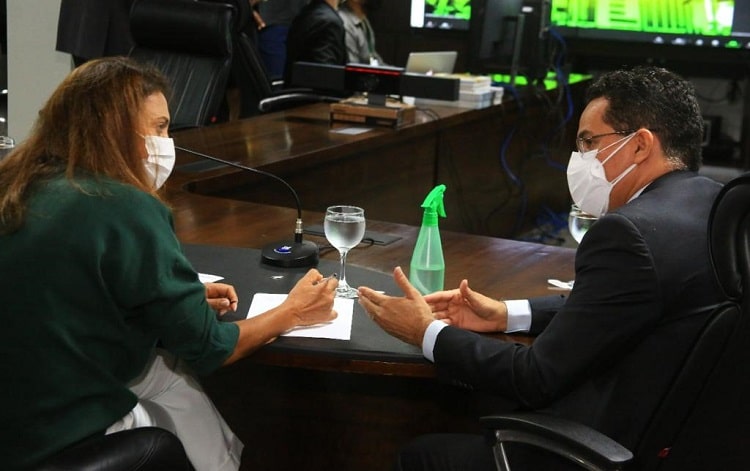 Governo de Goiás beneficia 83 famílias com apartamentos em Aparecida