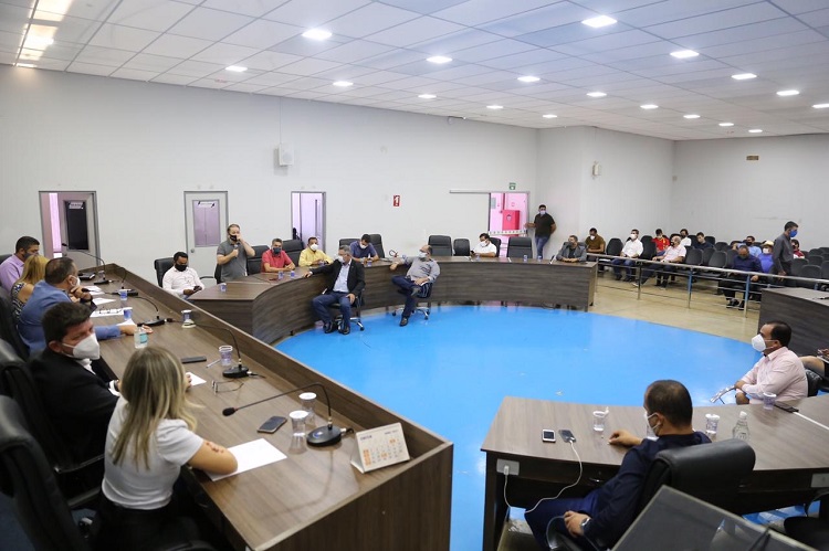 Supermercadistas querem o fim das restrições para a categoria em Aparecida