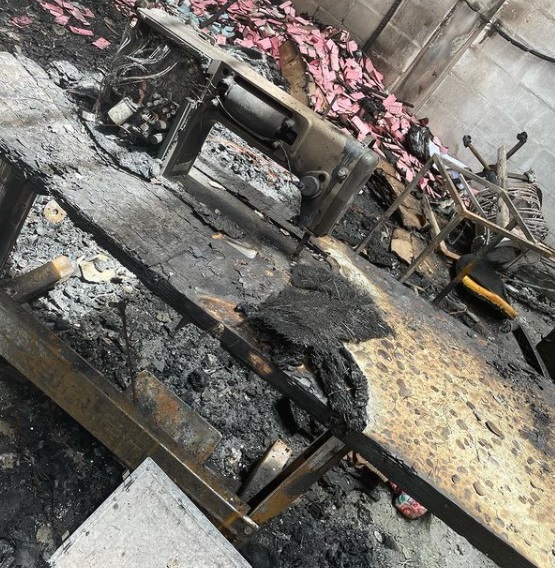 Incêndio destrói galpão de lojista em Goiânia