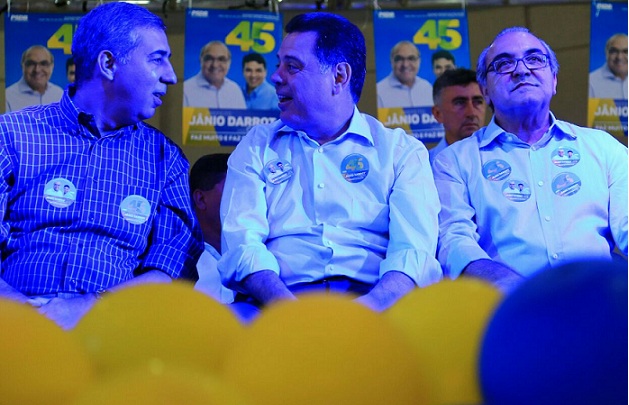 Darrot renuncia e ex-governador assume presidência do PSDB