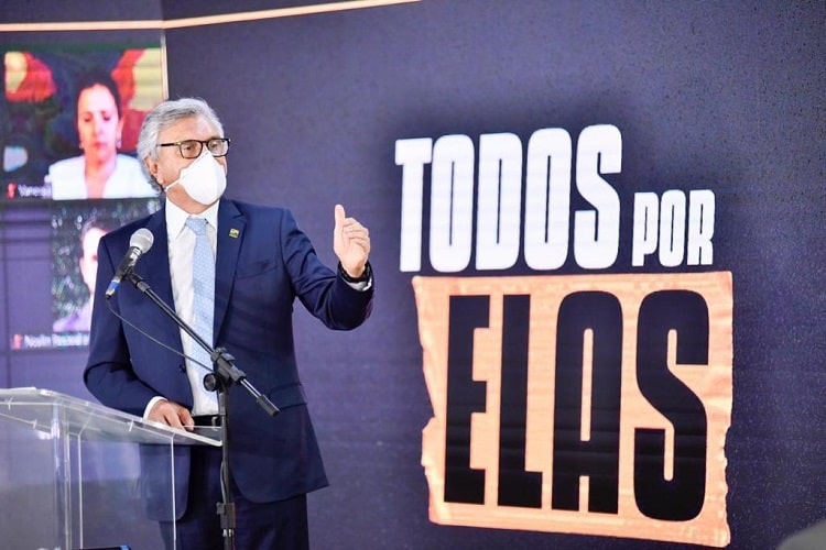 Caiado defende que agressores sejam impedidos de trabalhar no serviço público