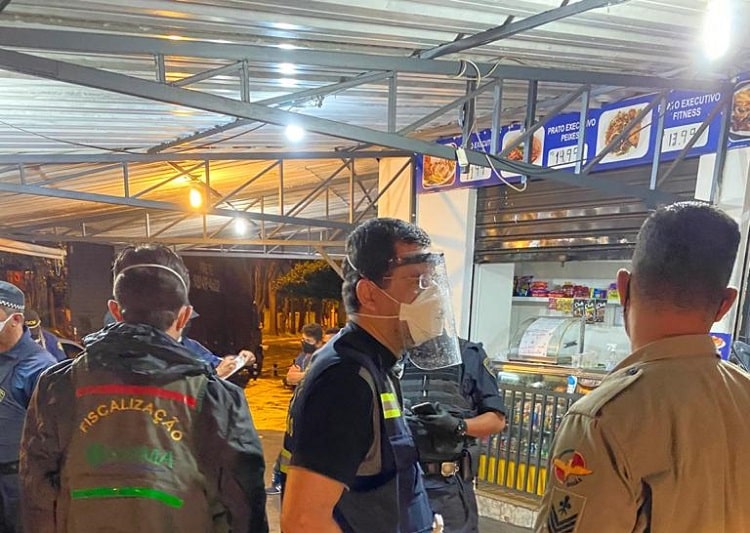 Fiscalização encerra 109 festas clandestinas em Goiânia