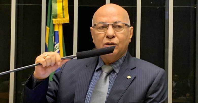 professor alcides - psd-min