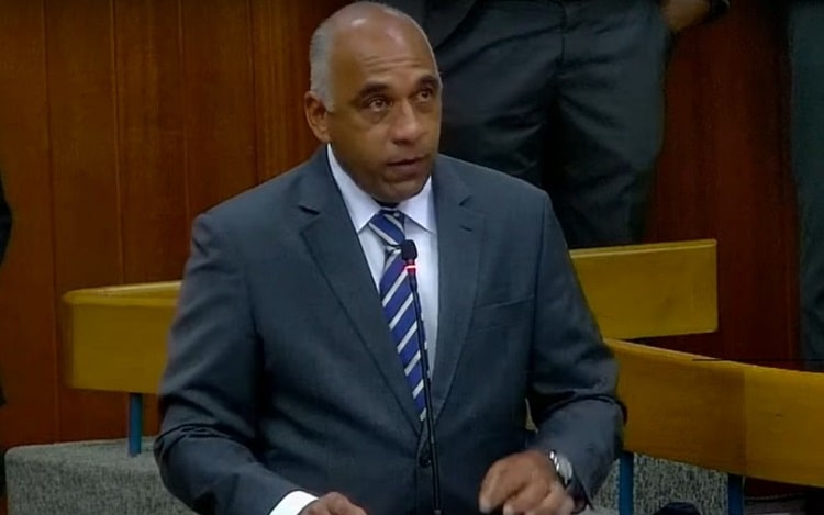 Patriota anuncia desembarque da gestão de Rogério Cruz