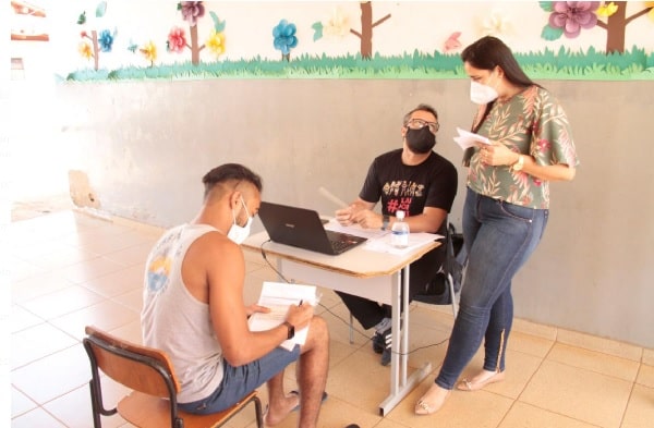 Prefeitura de Trindade atende famílias em situação de vulnerabilidade