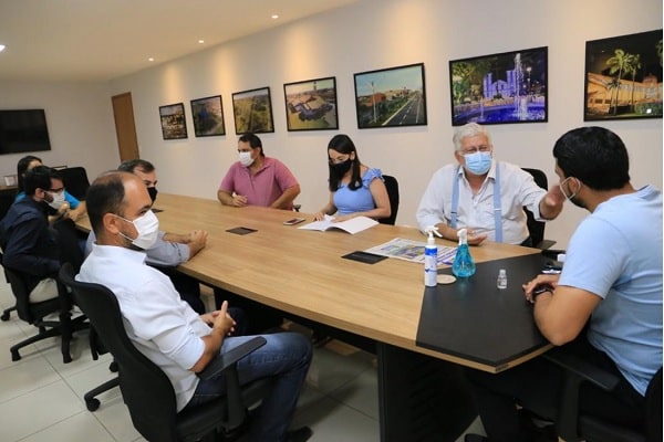 Prefeitura firma parceria para elaborar novo perfil da flora e da fauna em Trindade