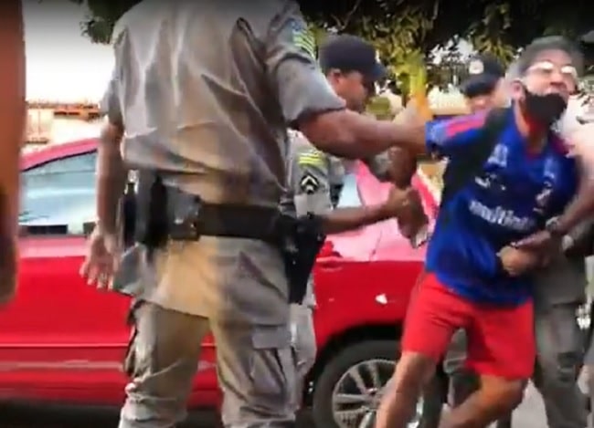 Inquérito é aberto e PM que prendeu petista é afastado