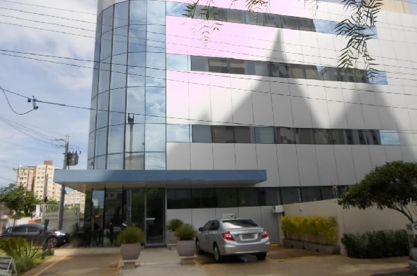 Prefeito de São Simão fica calado em audiência no Ministério Público