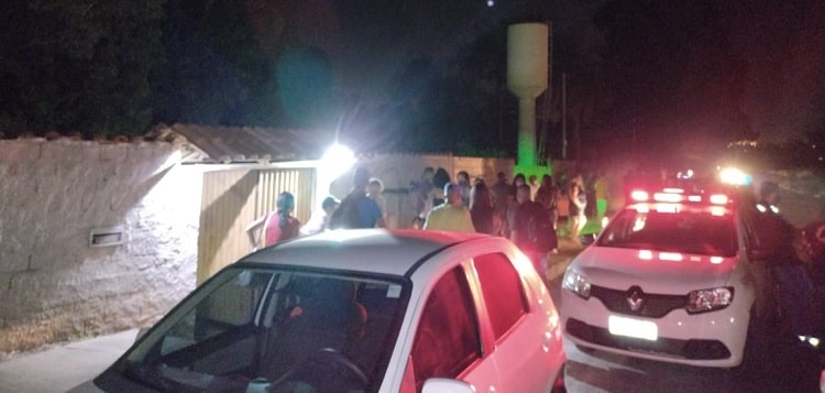 Baile funk com mais de 350 pessoas é encerrado em Aparecida