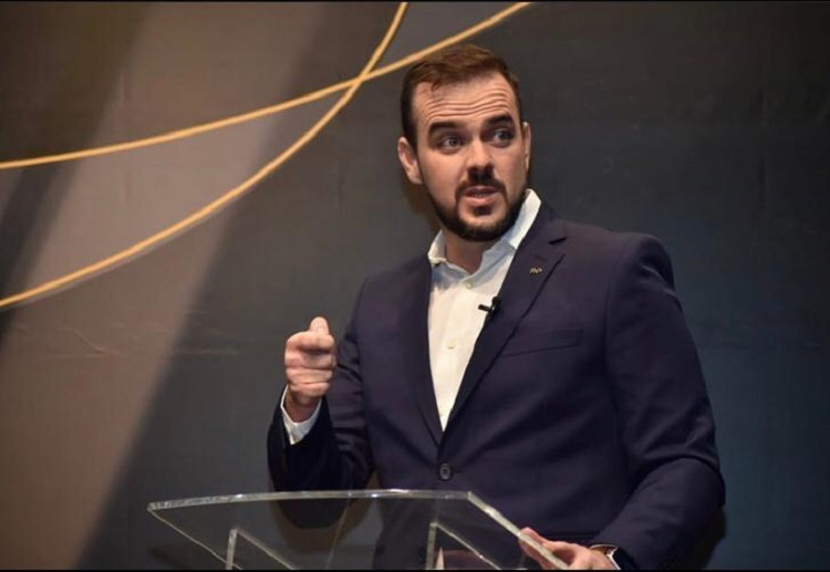 Eleições 2022: Deputados federais disputam filiação de Mendanha