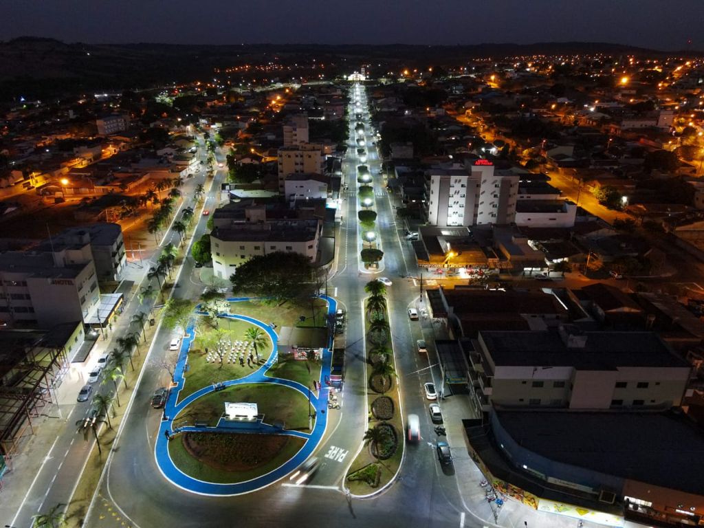 Marden Júnior inaugura reforma e revitalização da Praça do Carreiro, Via Sacra e Avenida E