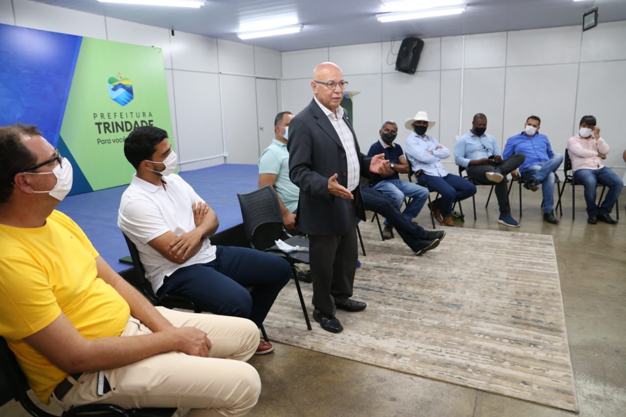 Professor Alcides destina R$ 22 milhões de emendas para Prefeitura de Trindade