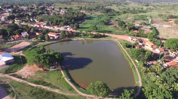 Justiça cassa mandato de prefeito e do vice acusados de infração eleitoral