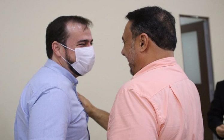 Eleições 2022: Gustavo Mendanha reúne com vereadores e comunica saída do MDB