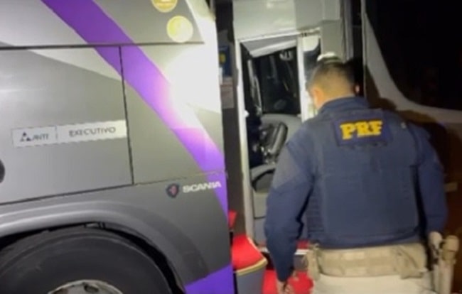 Homem é preso sob suspeita de se masturbar na frente de mulheres