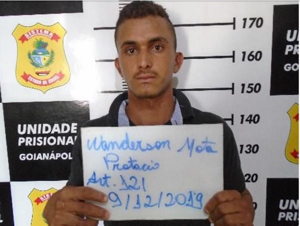 Polícia procura homem que matou esposa grávida, enteada e fazendeiro