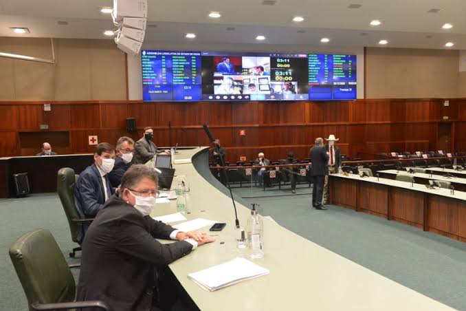 039FFE28-C831-4990-BCF8-721E34C28E21