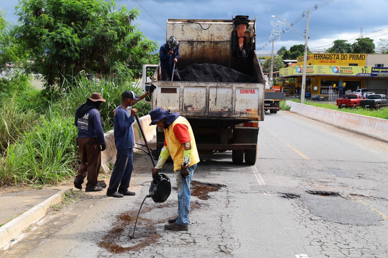 19A6CA93-8F2B-4AA3-9475-39F88E713F3B