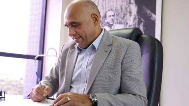 693F3F19-1CA5-436B-B565-C42A36A71D71