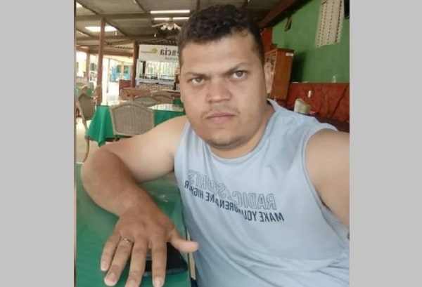 Pastor é encontrado morto com corte no pescoço