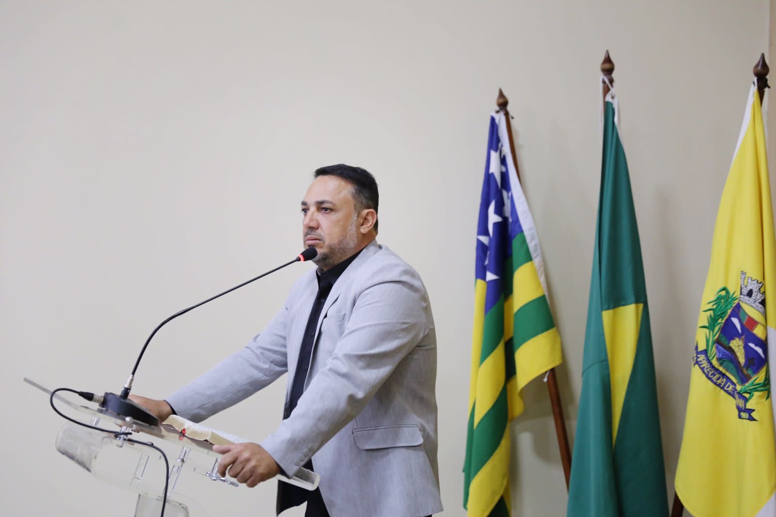 46E661A7-977C-4A09-A01D-BCFEF593460C