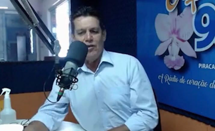 A8AEF5A2-3E03-4A6F-99E6-88B79C6BE220