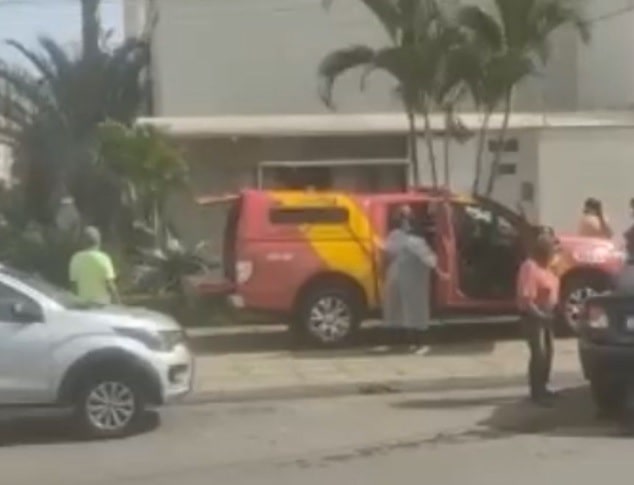 Rapaz morre atropelado na calçada enquanto passeava com cachorro, em Goiânia