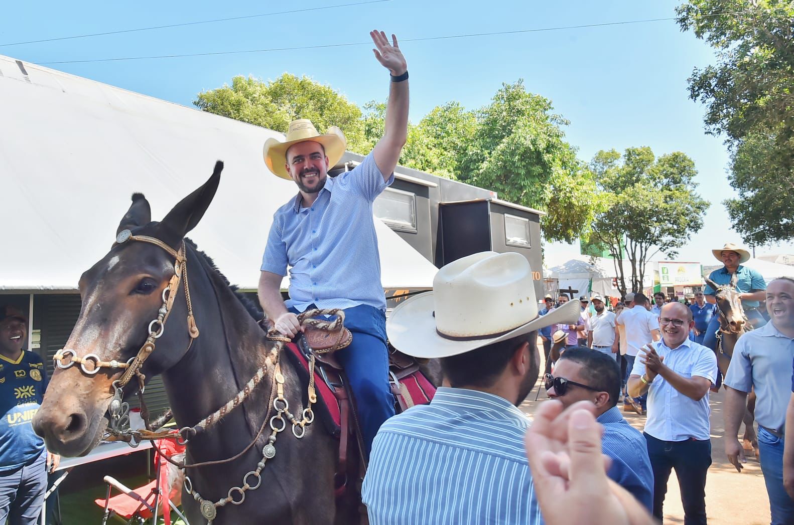 7B97A16D-1EB5-4097-8407-D7871D63C9A6