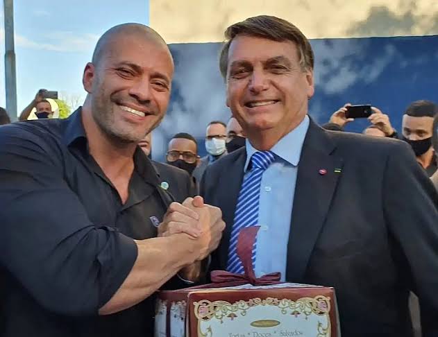 B57CDE69-66FC-44EA-B2E3-183E19356786