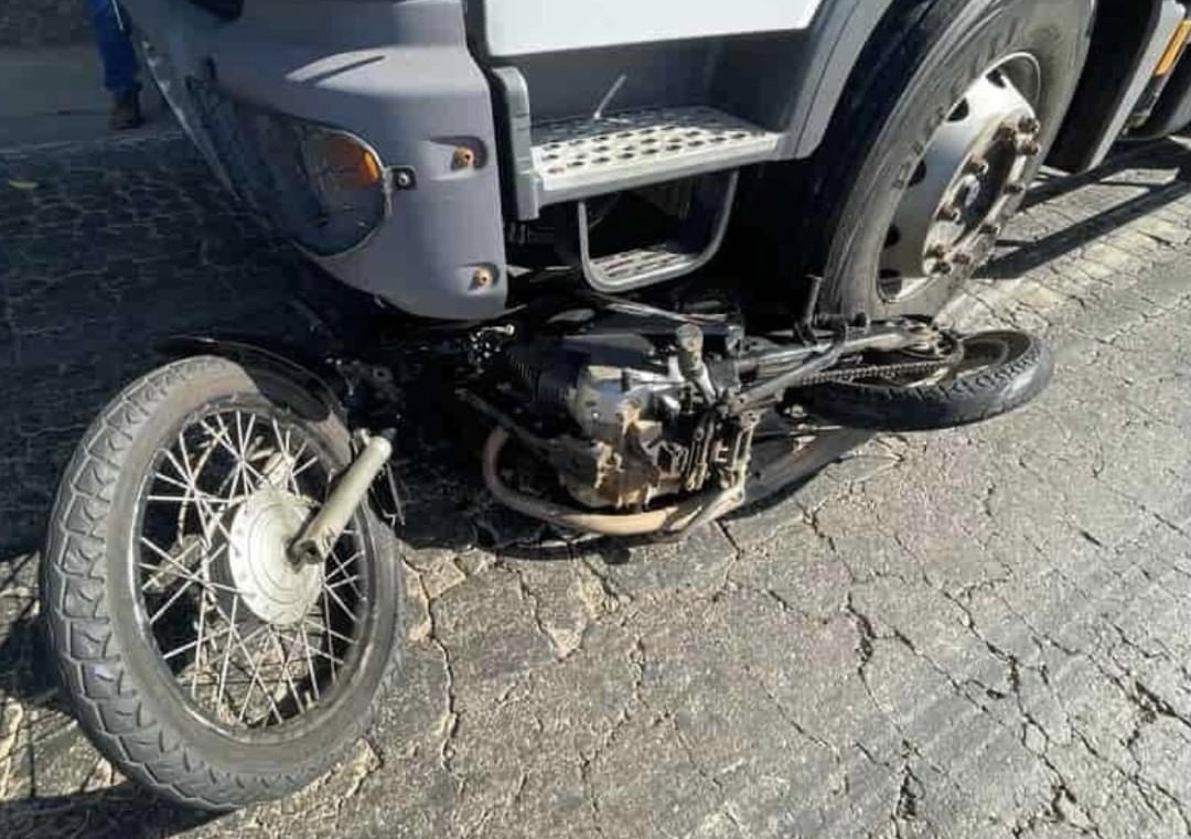 0CFB783B-7308-449C-B54D-0ABDECE747E2