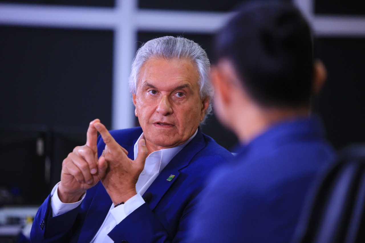 8DE052BE-8DB9-4E3C-A888-44085C0629D9