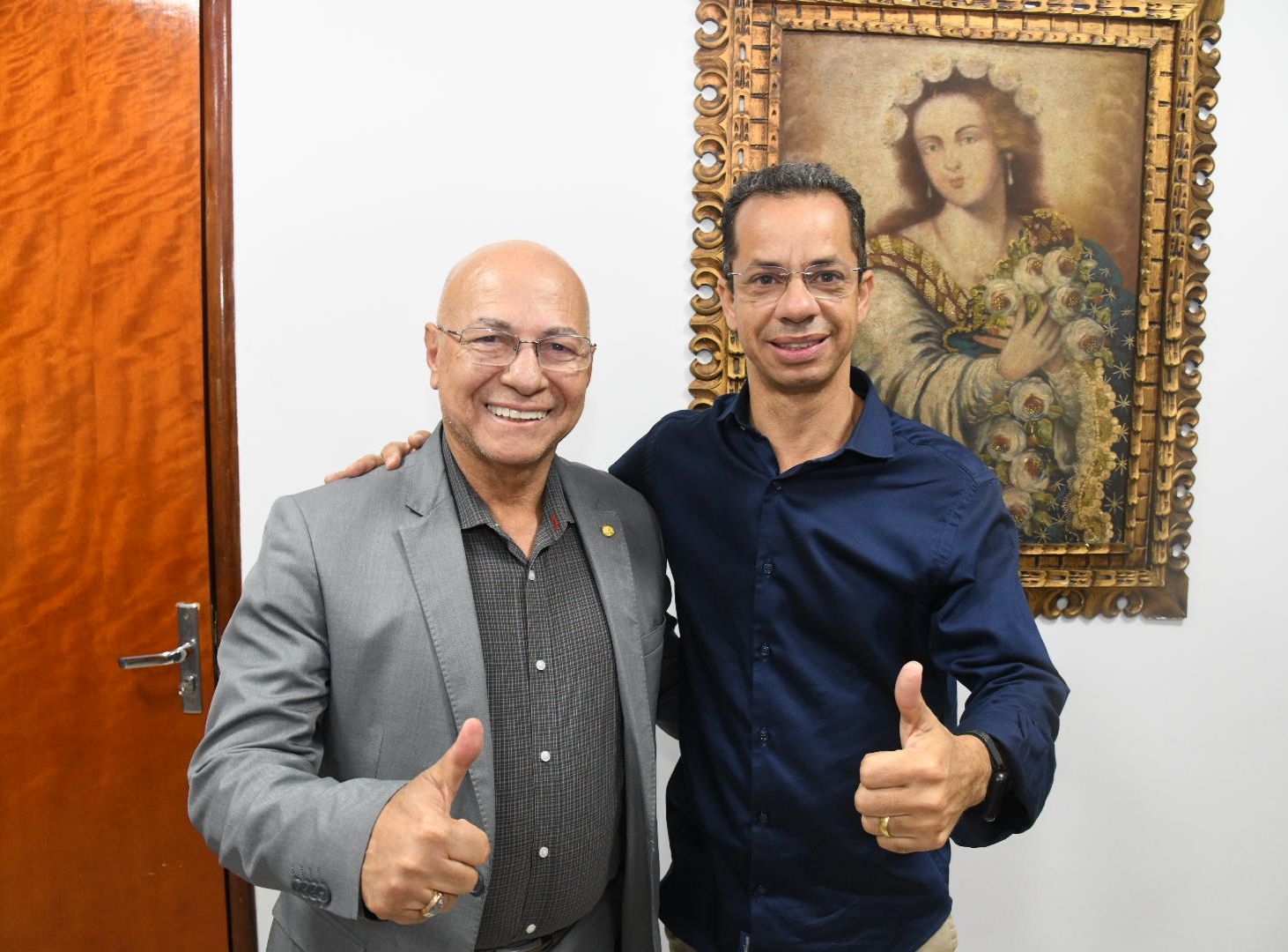 91C40E9C-C295-475F-8C29-3B392F0A123D