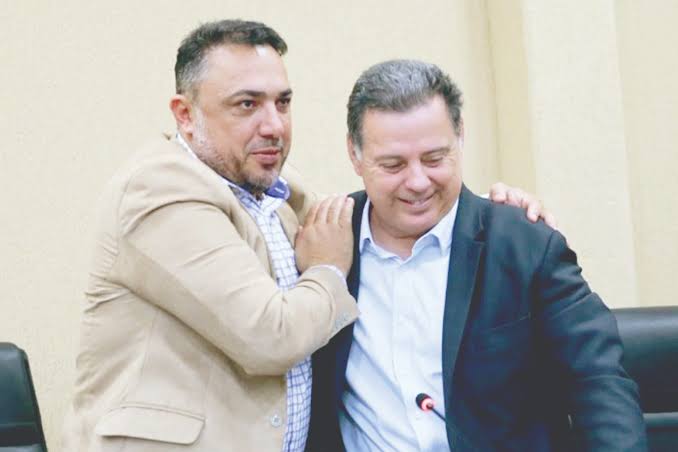 98290283-593E-43A3-B472-0DD93564AD33