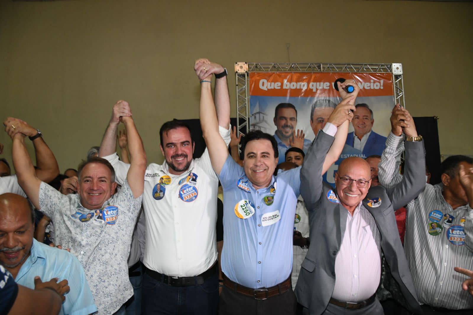 F6EB7CF3-24BF-47A1-90F6-81833F42C05F