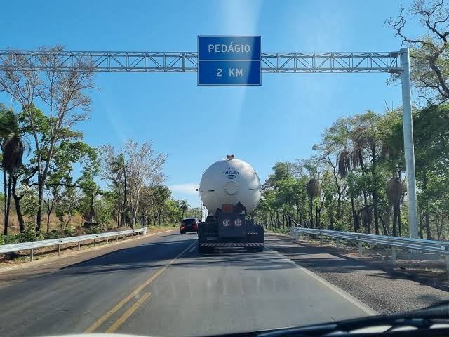 CB0B2D25-9254-4374-97CC-48EBB69A2E24