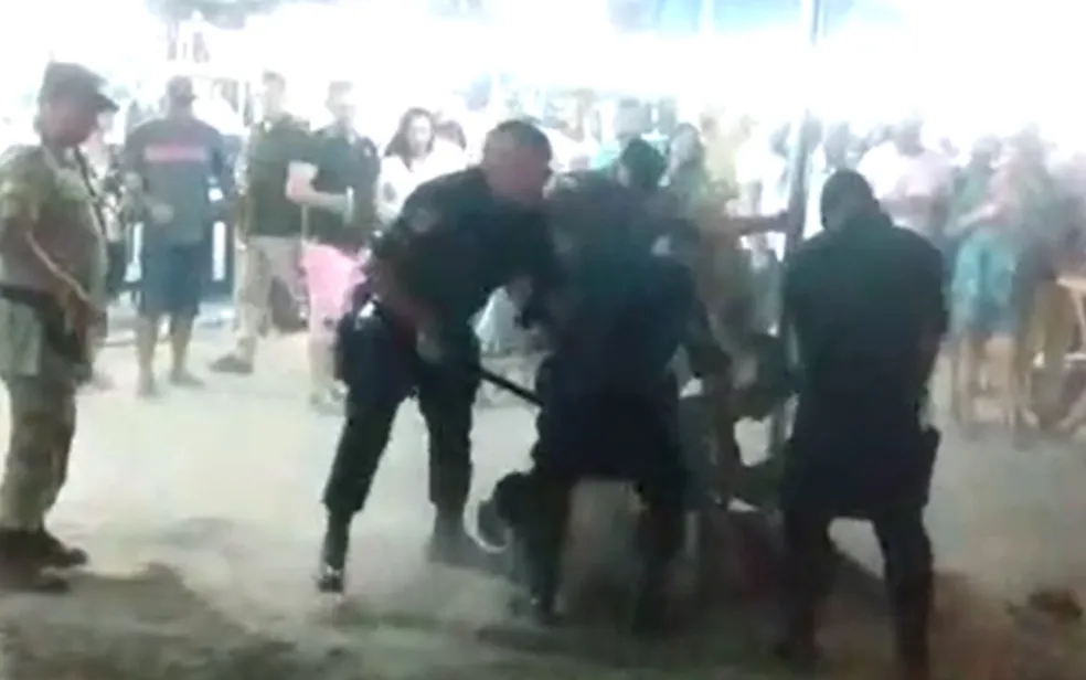 98DAD944-DDDC-4AD5-849C-D4D0CDE38963