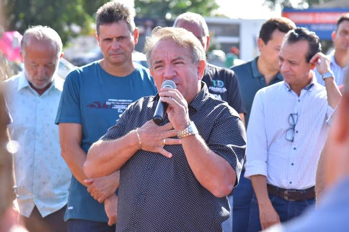 326E7B85-5744-43E0-B689-8A6385AEA0BA