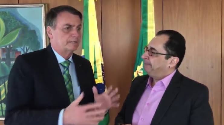 8686EEC4-2FF1-4B2F-B49C-0C7E63CED38A