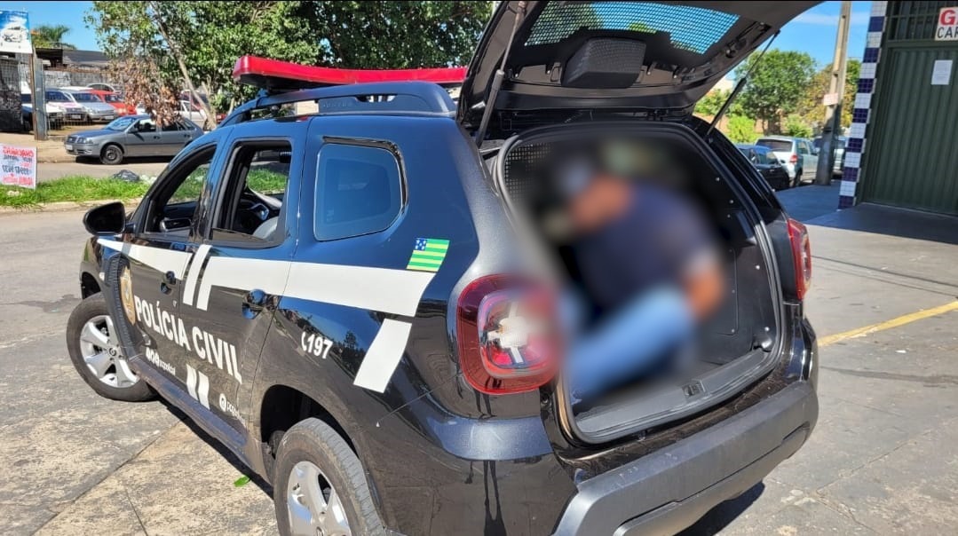 A9E52194-80F3-4C14-B38C-35E448D4E1B3