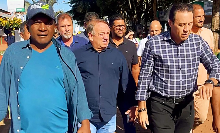 Com saídas de Tatá e Rosa, Veter vira “primeiro-ministro” na Prefeitura de Aparecida